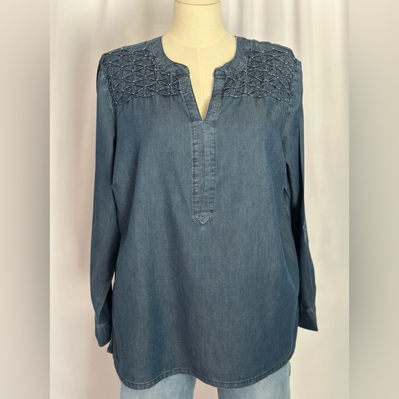 Bandolino Blue Smocked Tunic with Mandarin Collar (847) - Picture 1 of 14
